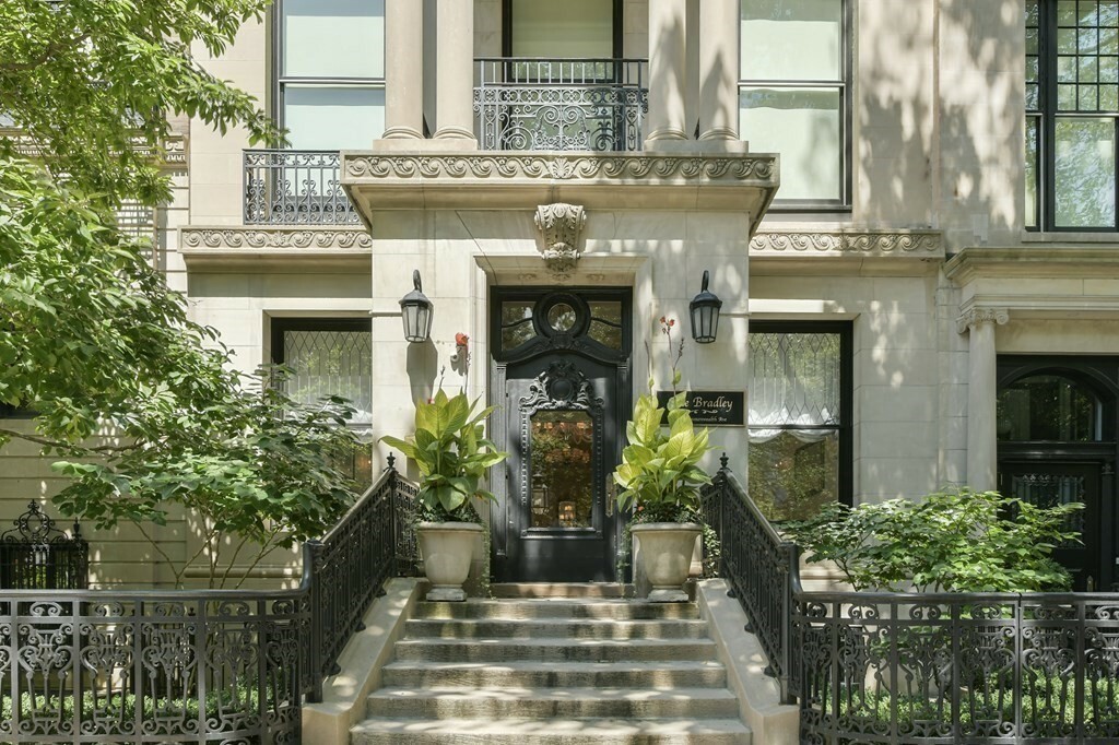 Property Photo: 409 Commonwealth Avenue K MA 02215