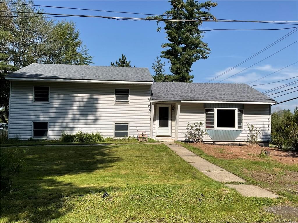 Property Photo: 4 Tappan Road NY 12701