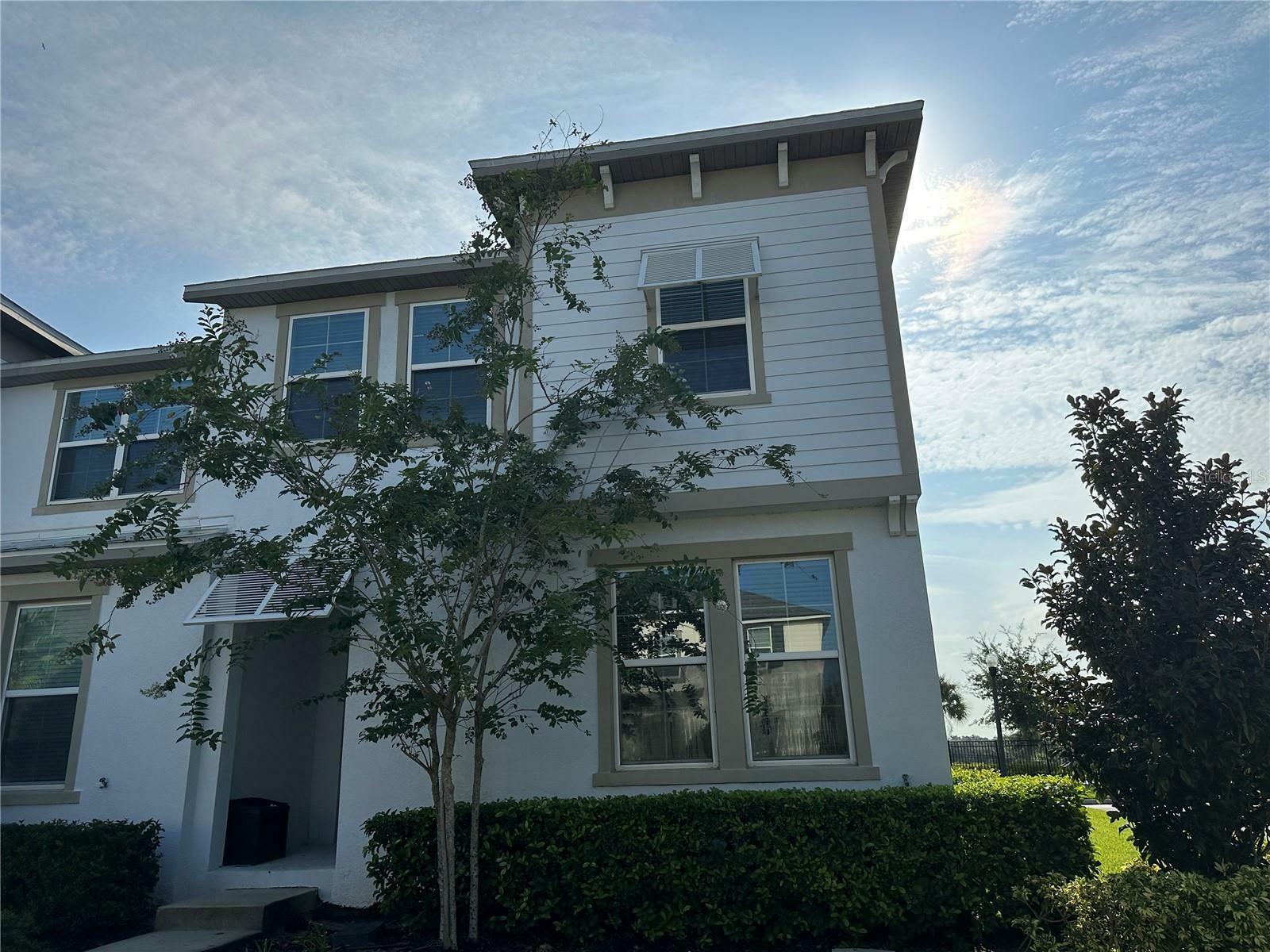 Property Photo: 1533 Carey Palm Circle FL 34747