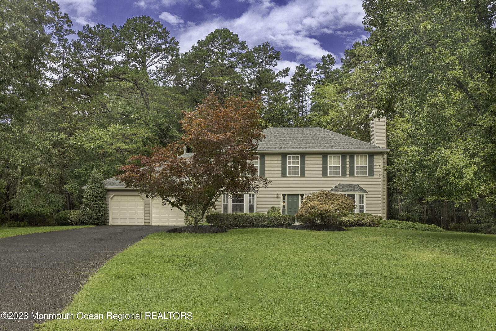 Property Photo: 15 Aspen Court NJ 08527