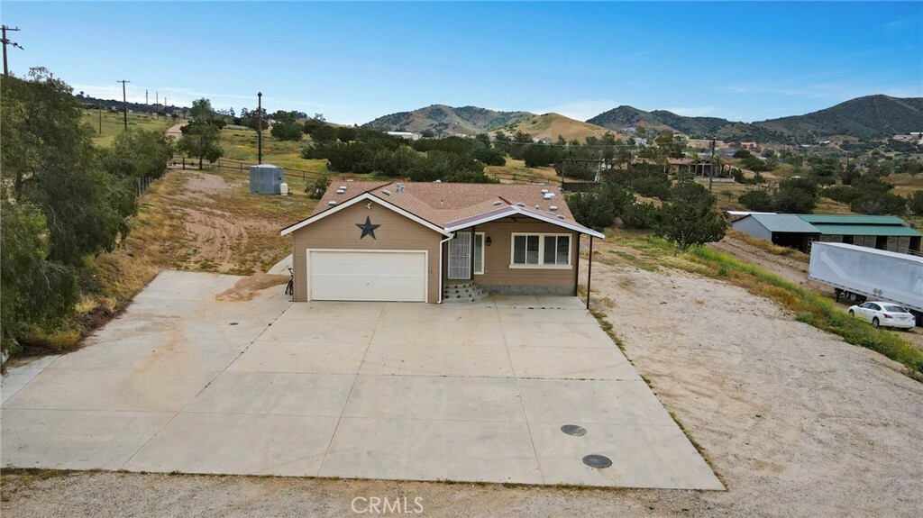 Property Photo:  7630 Hierba Road  CA 91390 