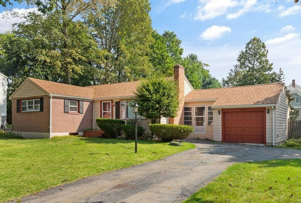 Property Photo: 14 Summer St MA 02067