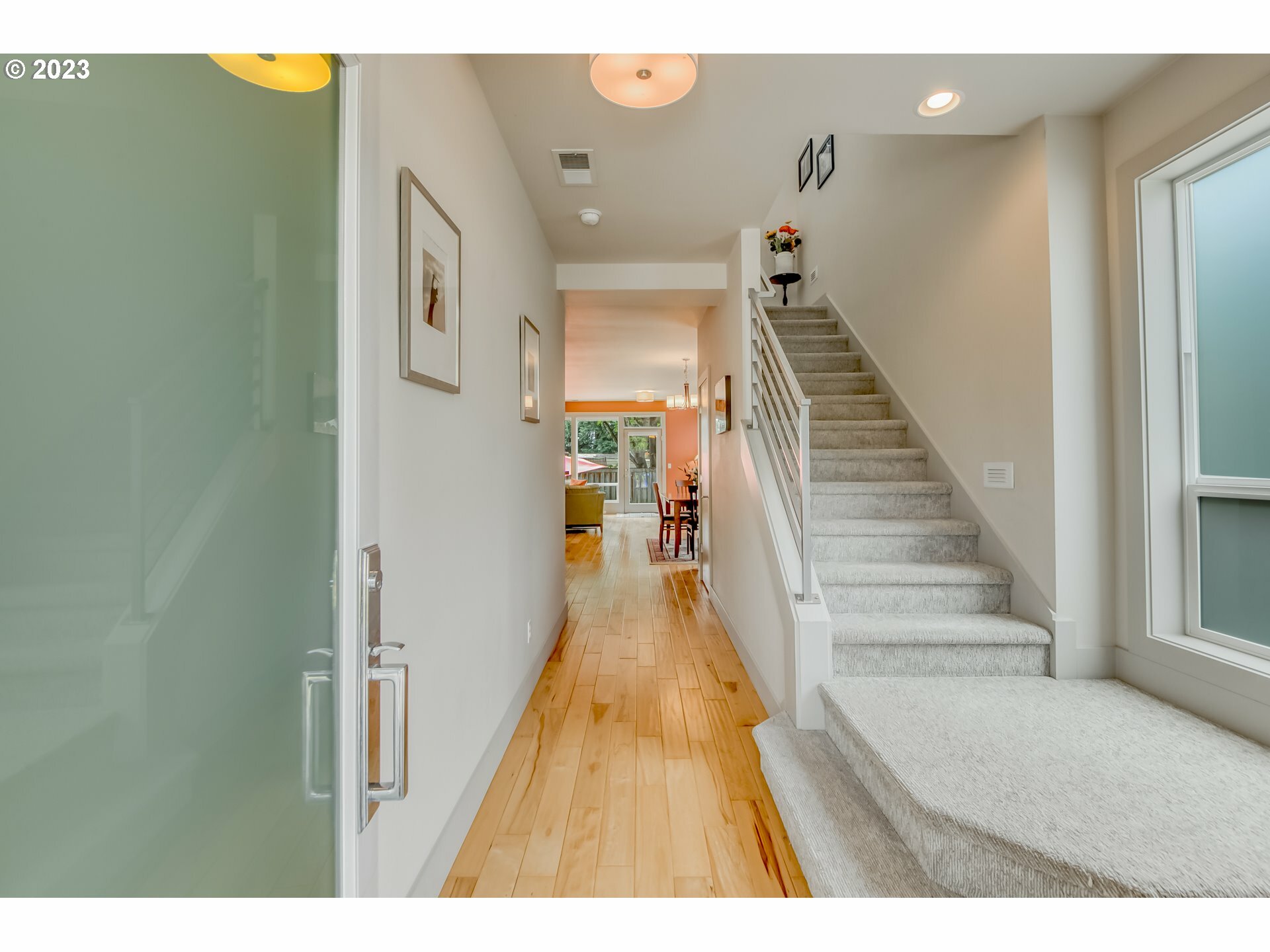 Property Photo: 915 NE 63rd Ave OR 97213