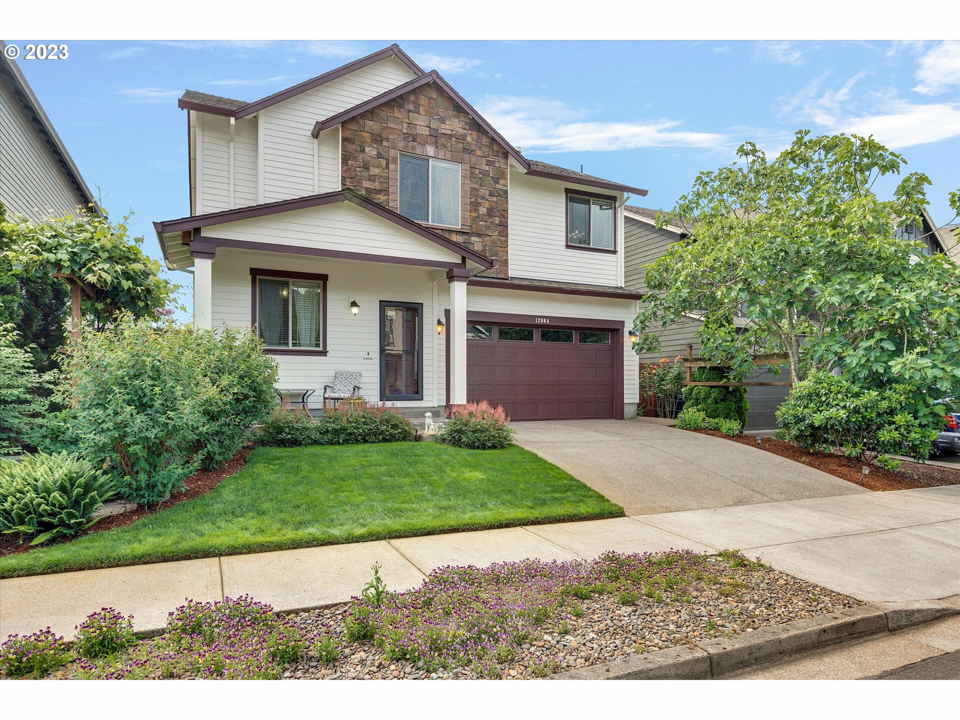 Property Photo: 12664 Joseph Way OR 97045