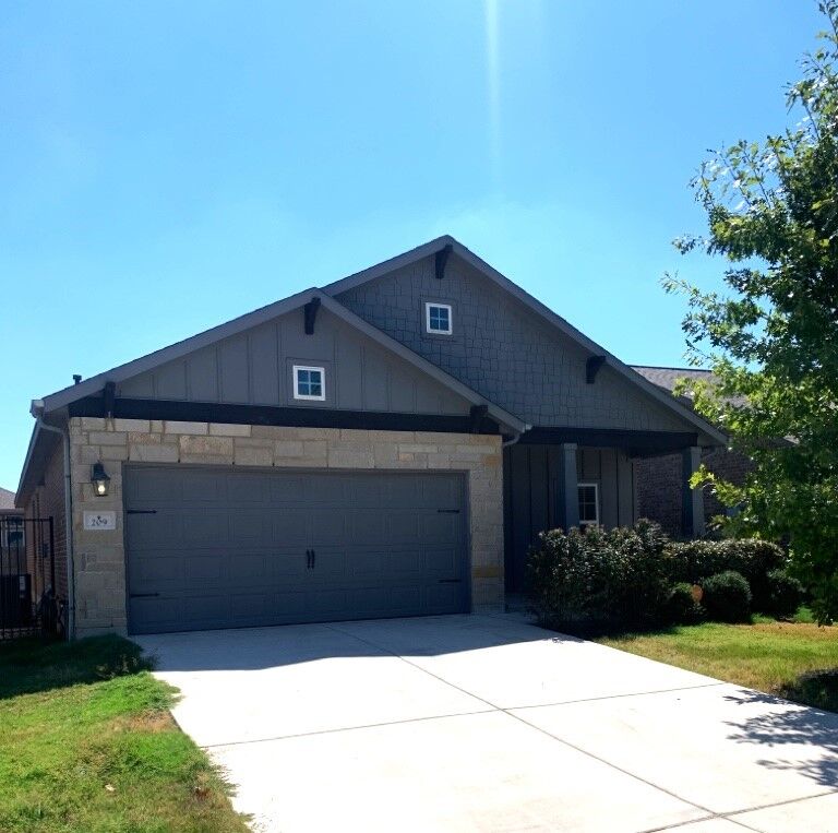 Property Photo:  209 Penna Lane  TX 78628 