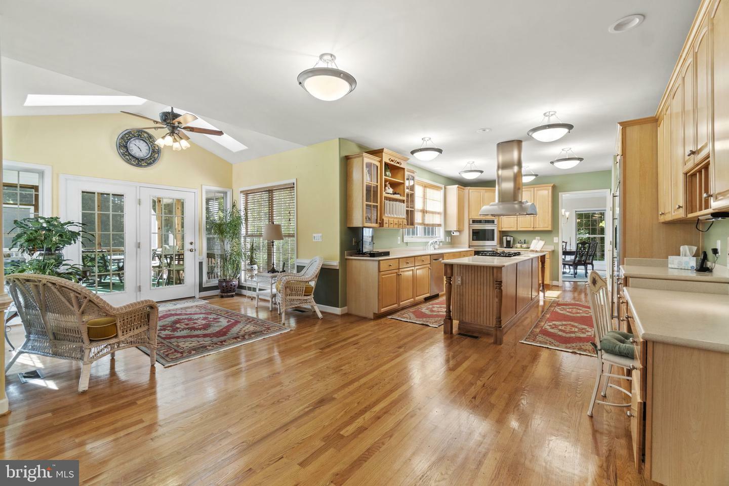 Property Photo: 18 Hermitage Drive VA 22556