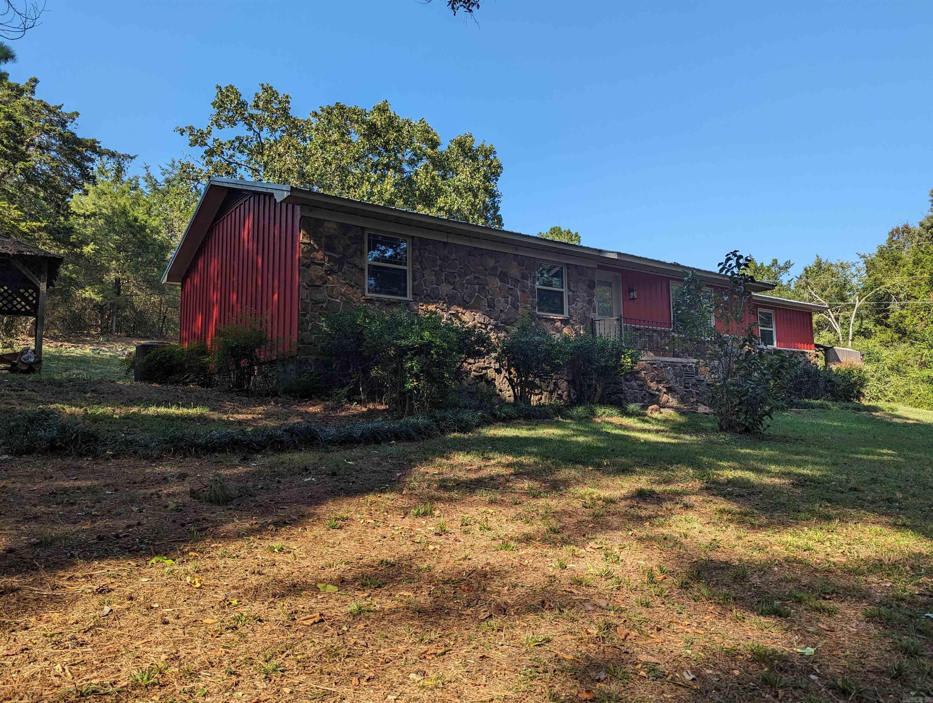 Property Photo:  1106 Holmes Road  AR 72143 