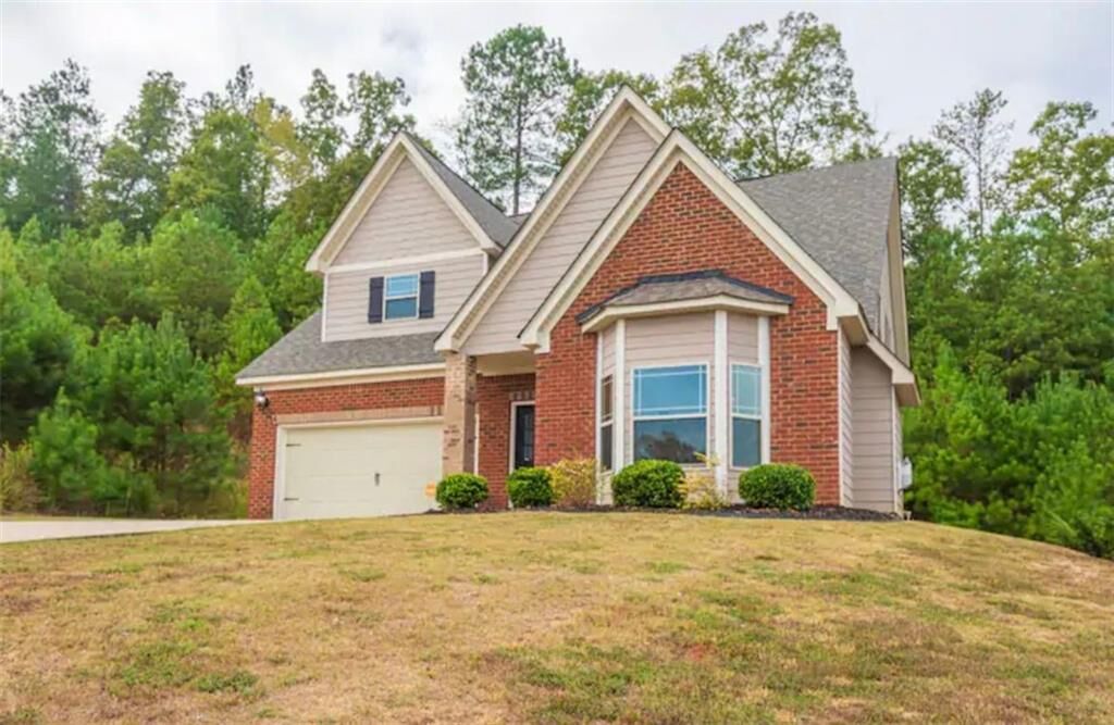 Property Photo:  205 Jennah Walk  GA 30291 