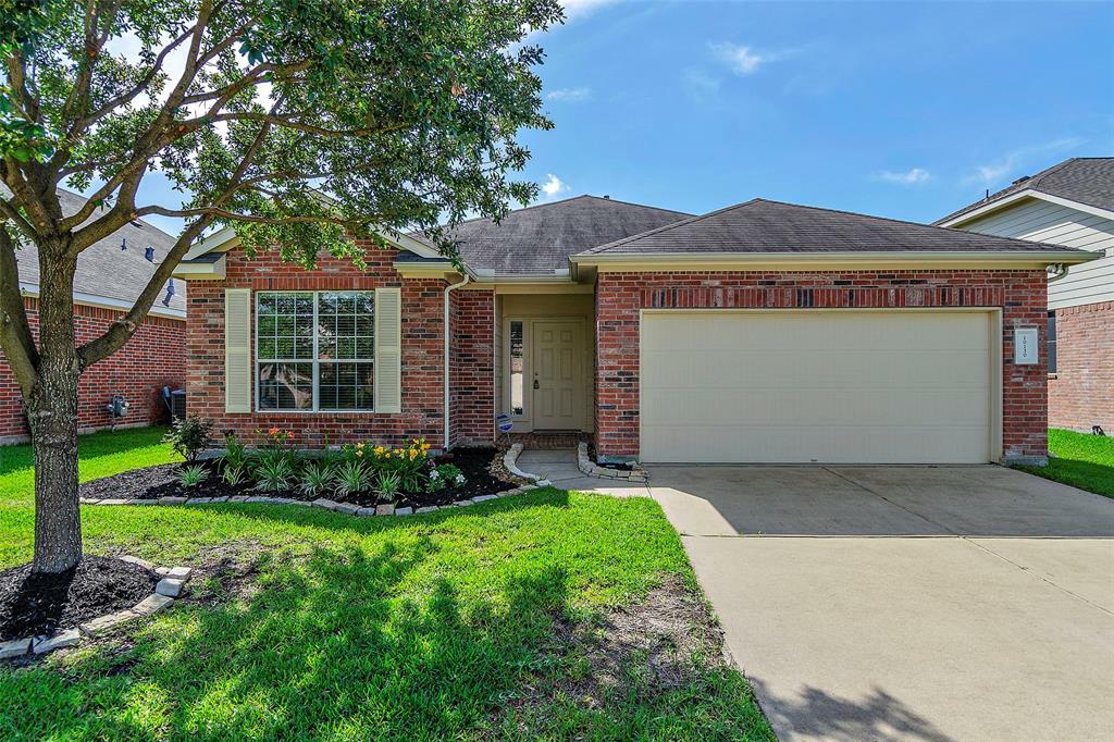 Property Photo:  10130 Driftwood Park Drive  TX 77095 