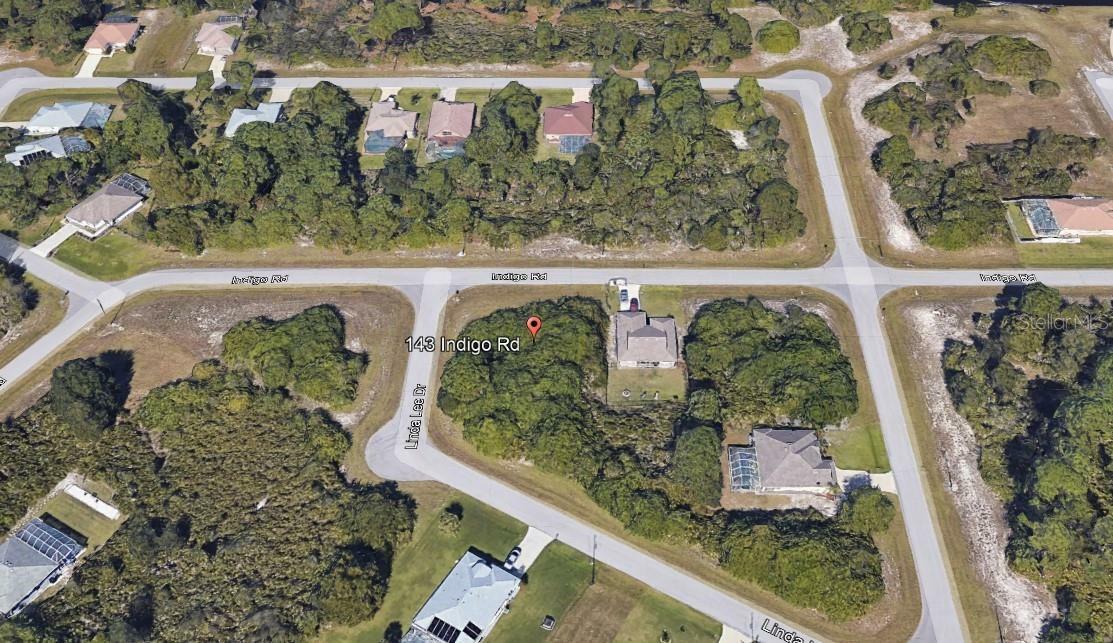 Property Photo: 143 Indigo Rd FL 33947