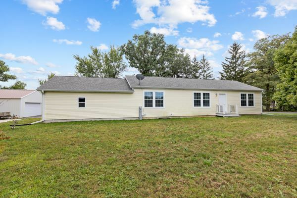 Property Photo:  16188 Barber Greene Road  IL 60178 