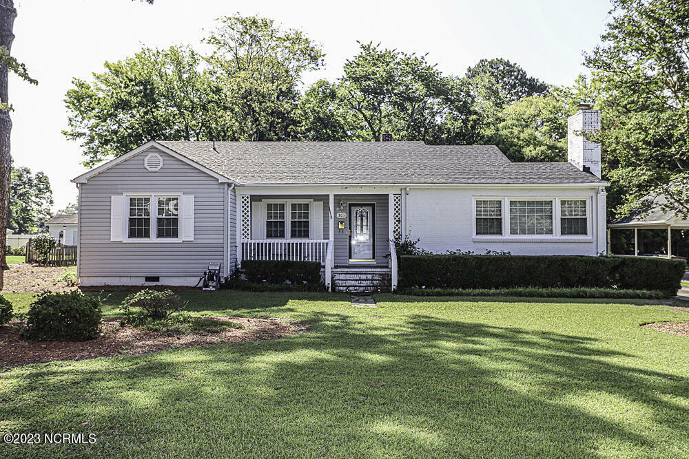 Property Photo:  305 N Howard Circle  NC 27886 