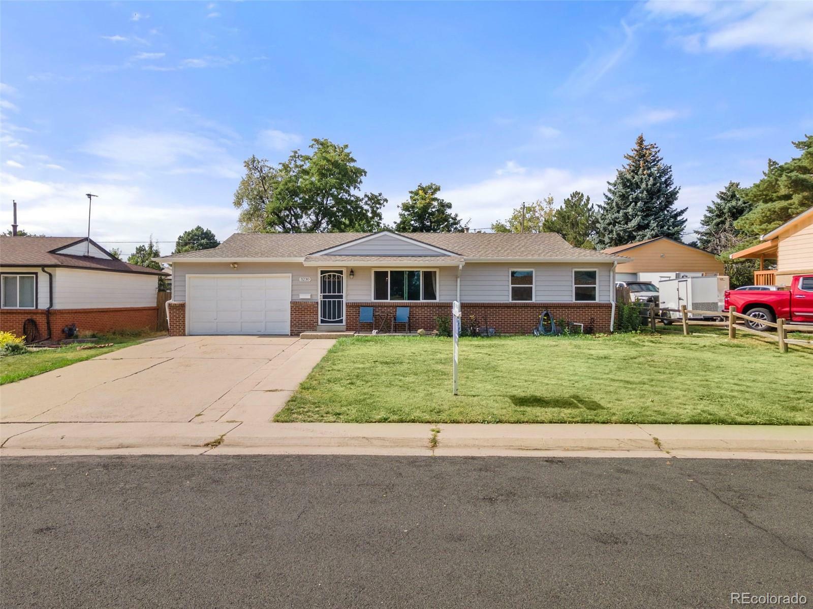 Property Photo: 3230 Mowry Place CO 80031
