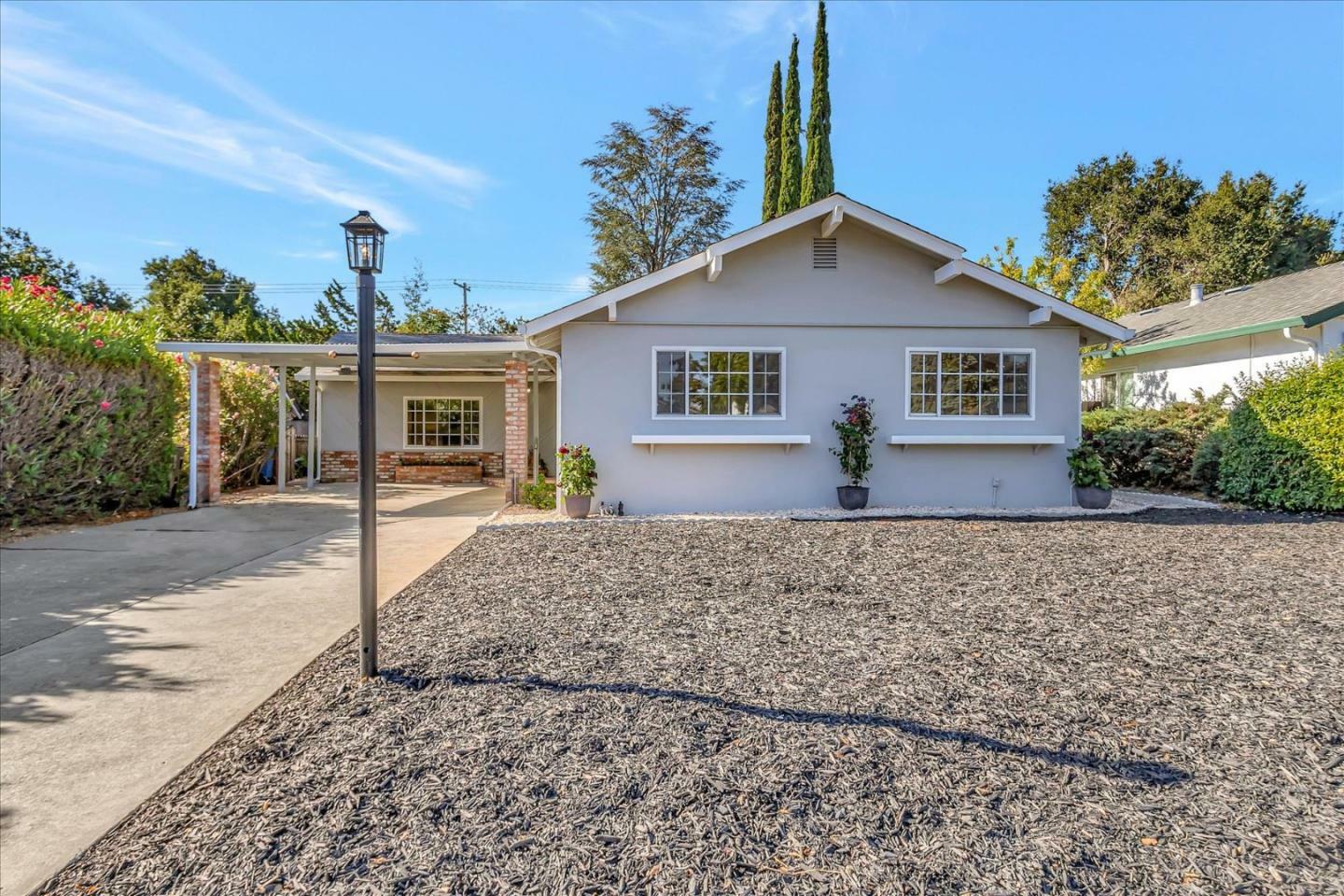 Property Photo:  18846 Casa Blanca Lane  CA 95070 