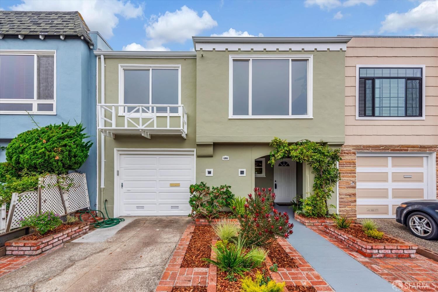 Property Photo:  2035 41st Avenue  CA 94116 