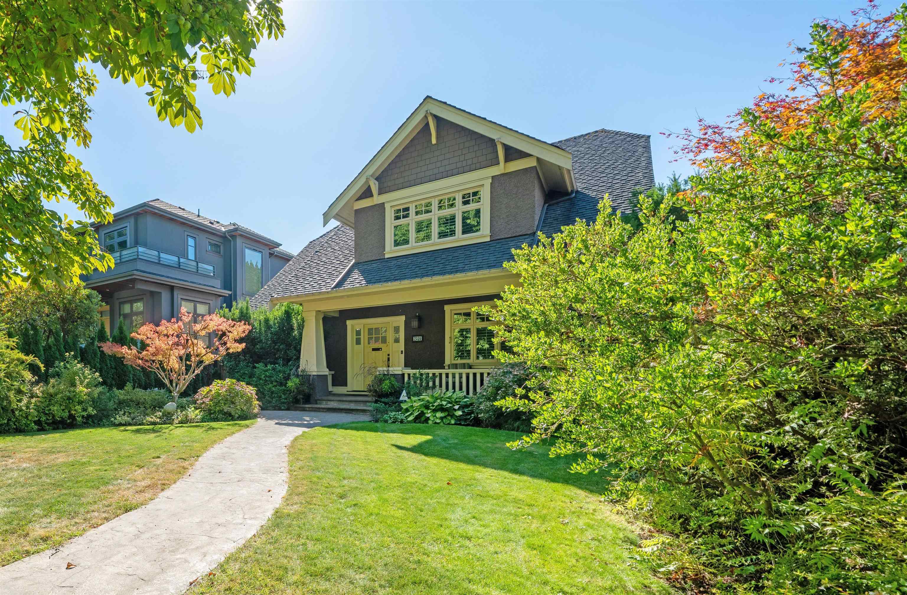 Property Photo: 2336 W 14th Avenue BC V6K2W3