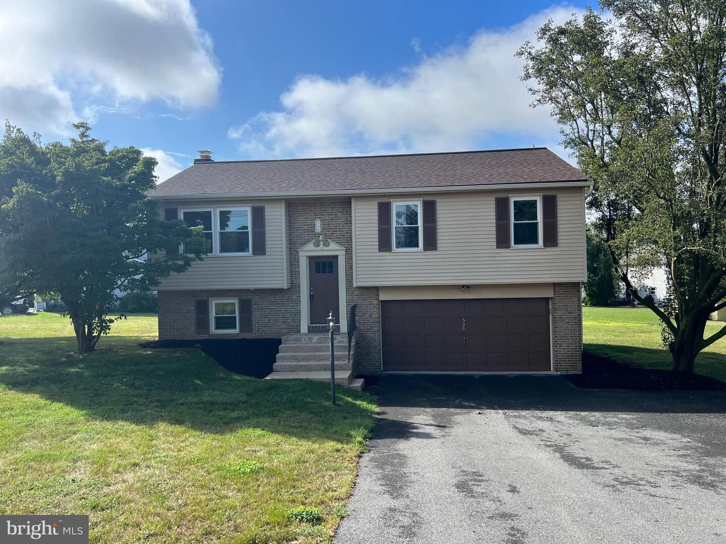 Property Photo: 500 Stony Battery Road PA 17538