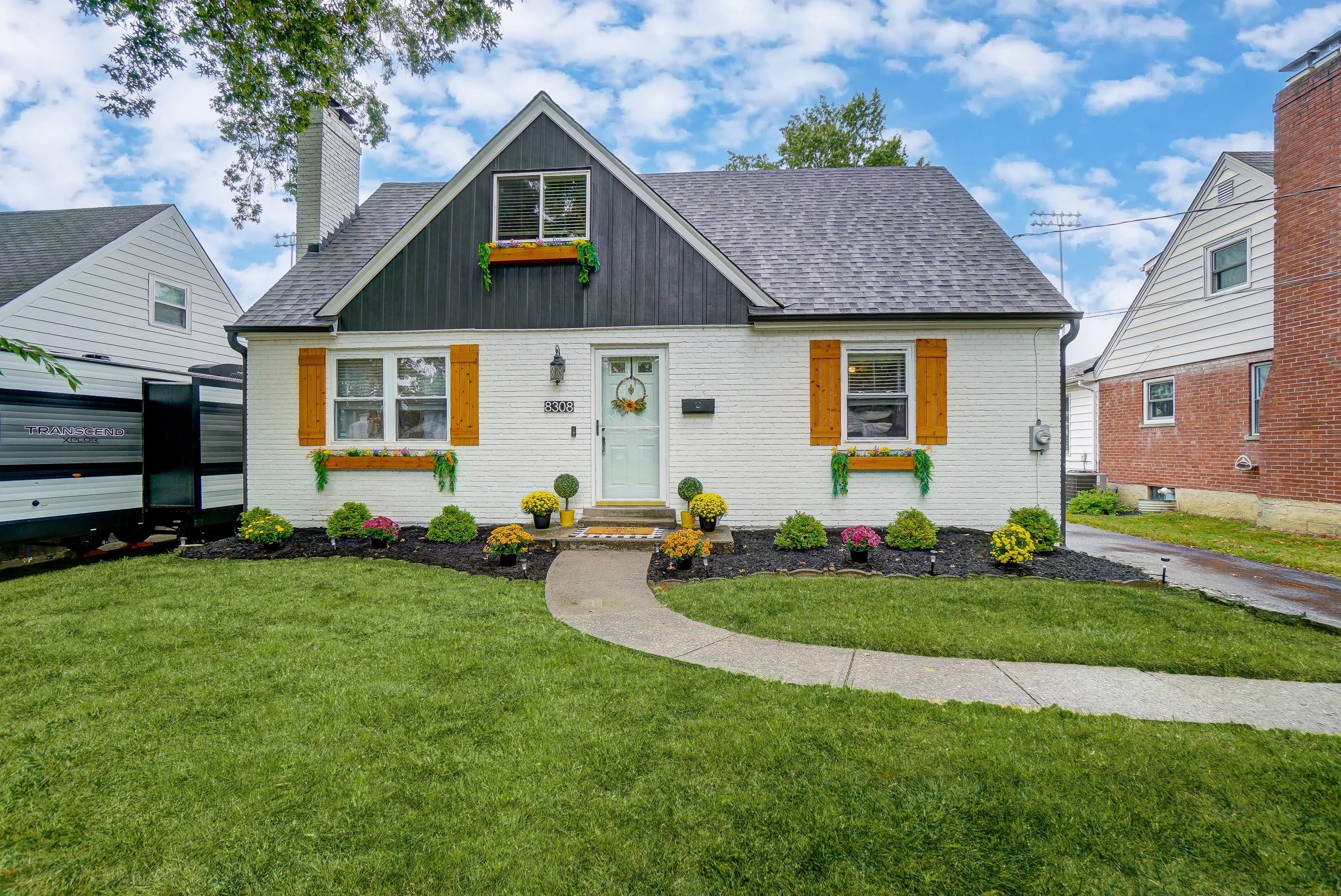Property Photo: 8308 Wexford Avenue OH 45236