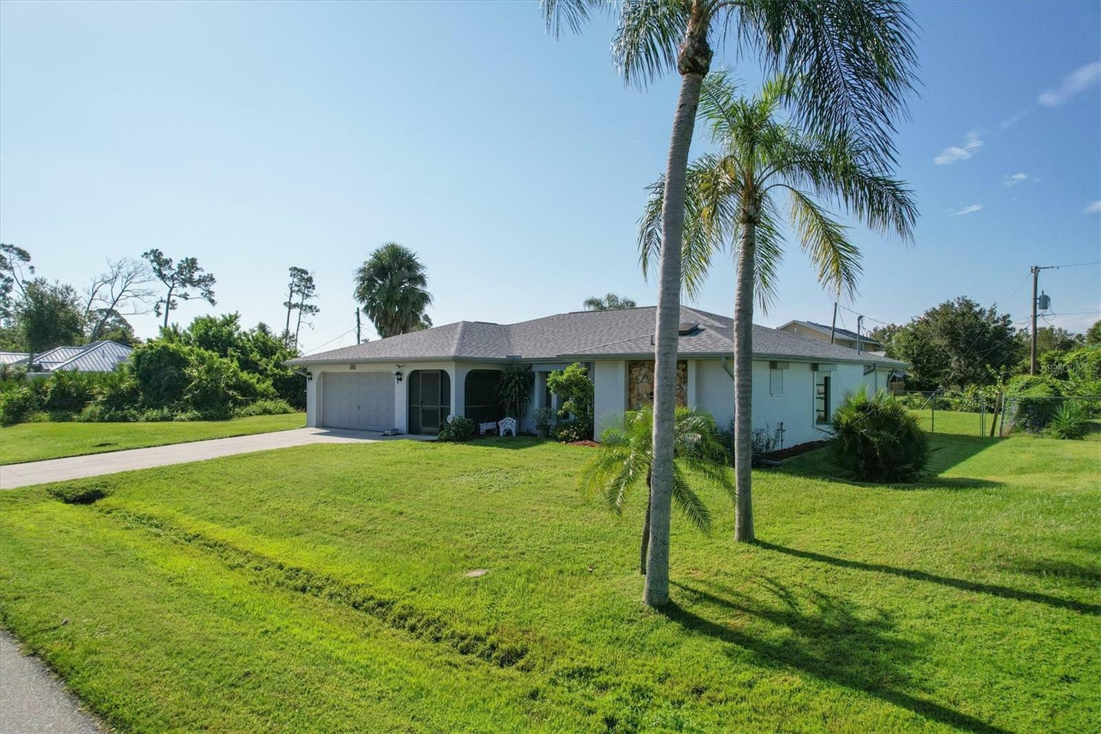 Property Photo:  1109 Ample Avenue  FL 33948 