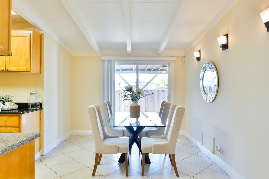 Property Photo: 1419 Hurlingham Way CA 95127