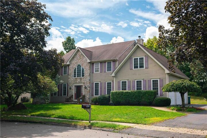 317 Blake Circle  Hamden CT 06517 photo