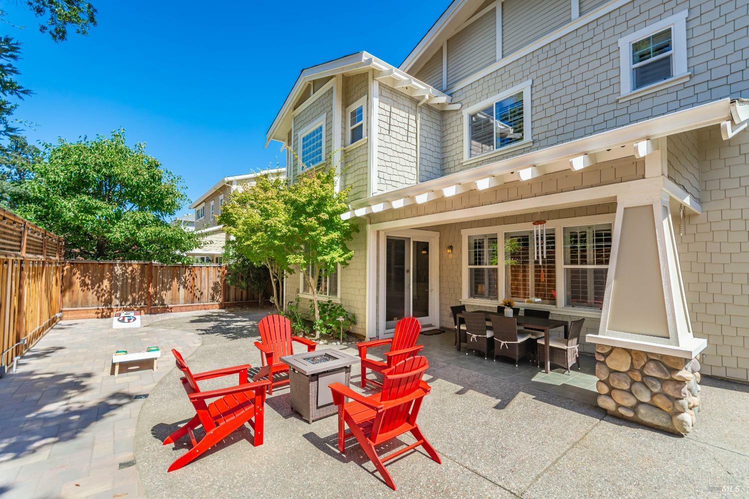 Property Photo: 15 Catania Court CA 94558