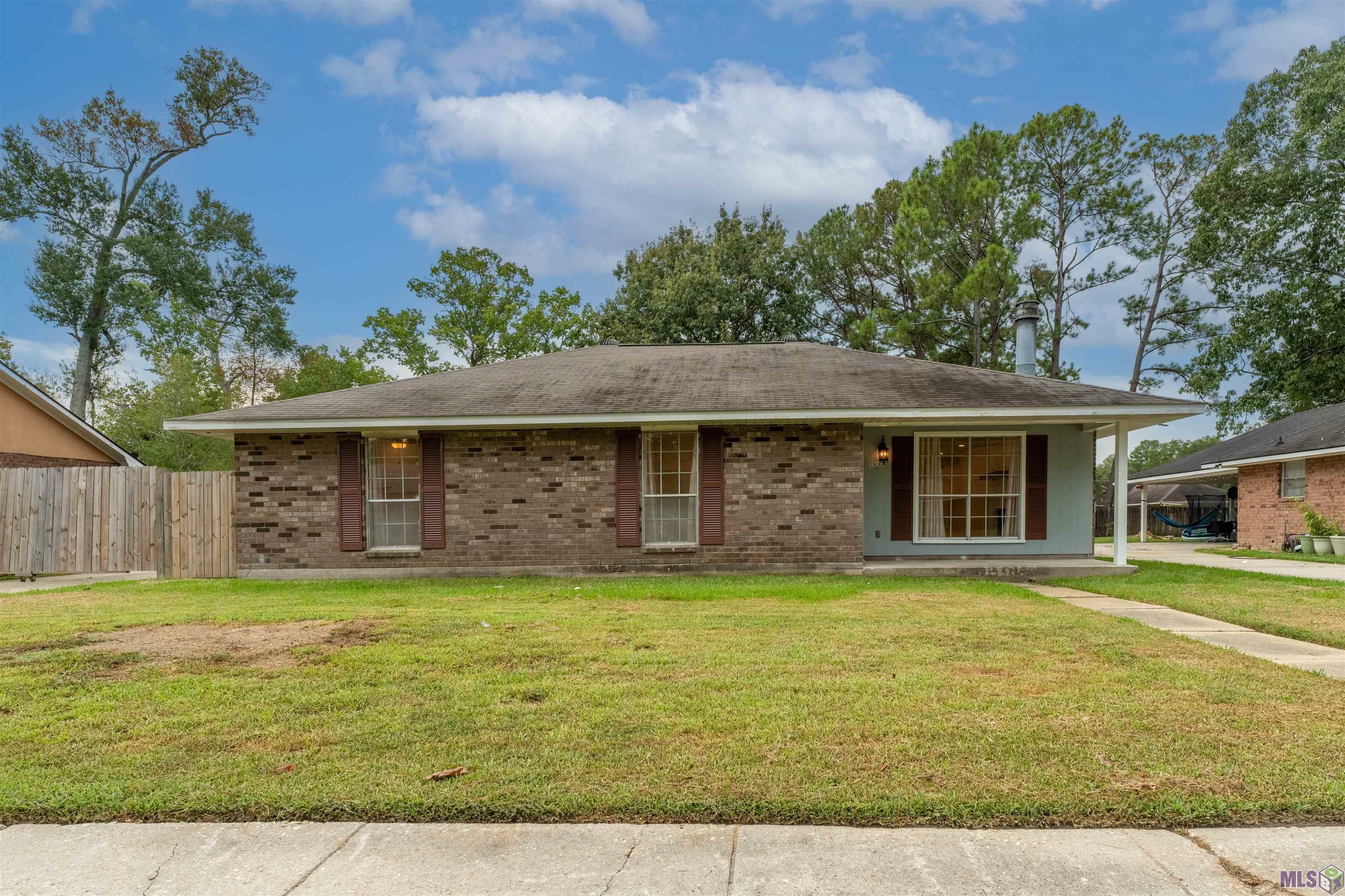 Property Photo: 14506 Severn Ave LA 70819