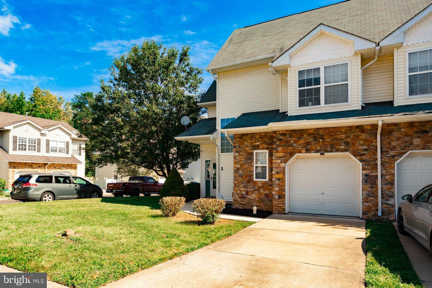 Property Photo: 2 Bonnie Court NJ 08648