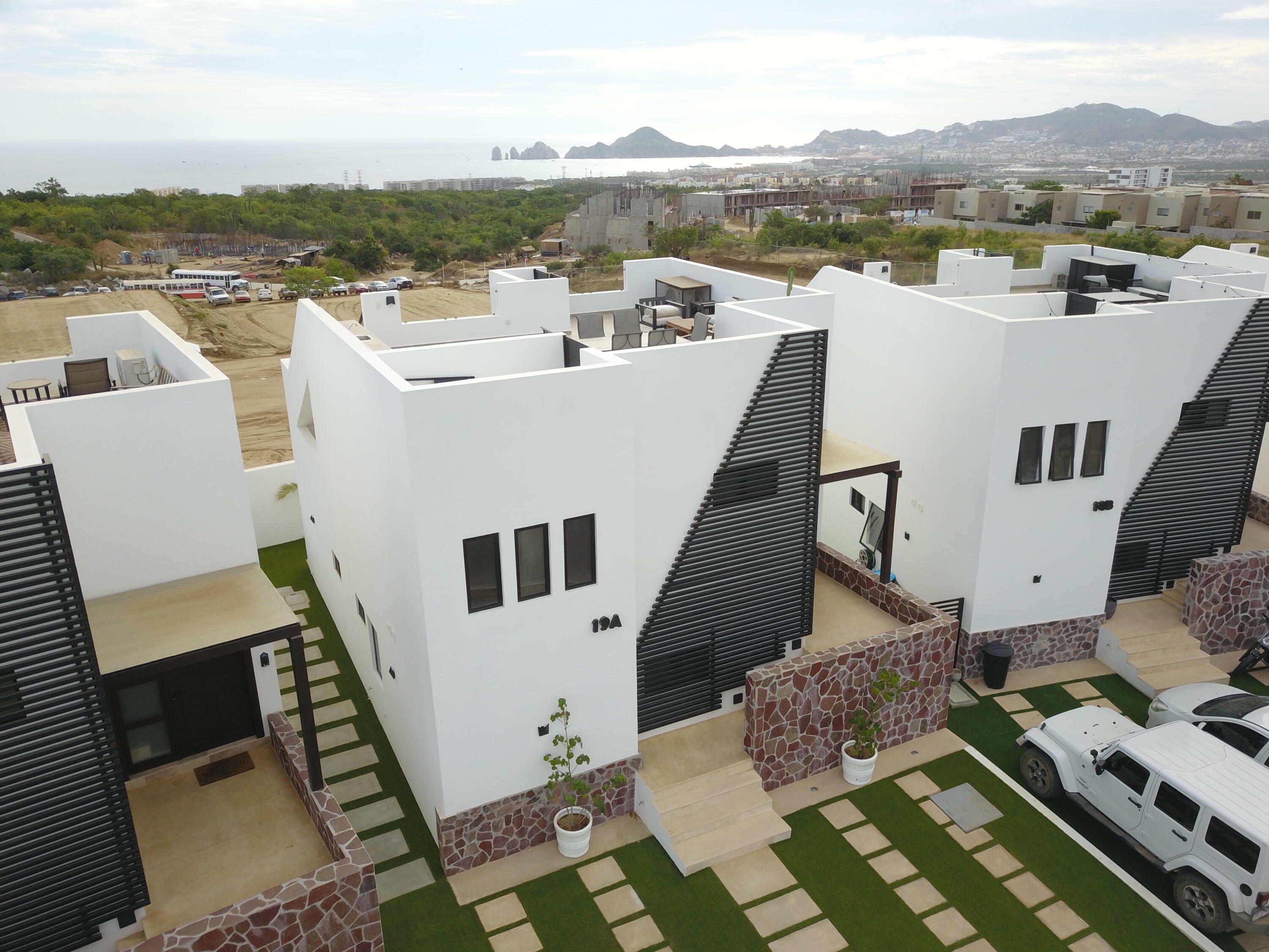 19 Isla Colorada  Cabo Corridor BS  photo