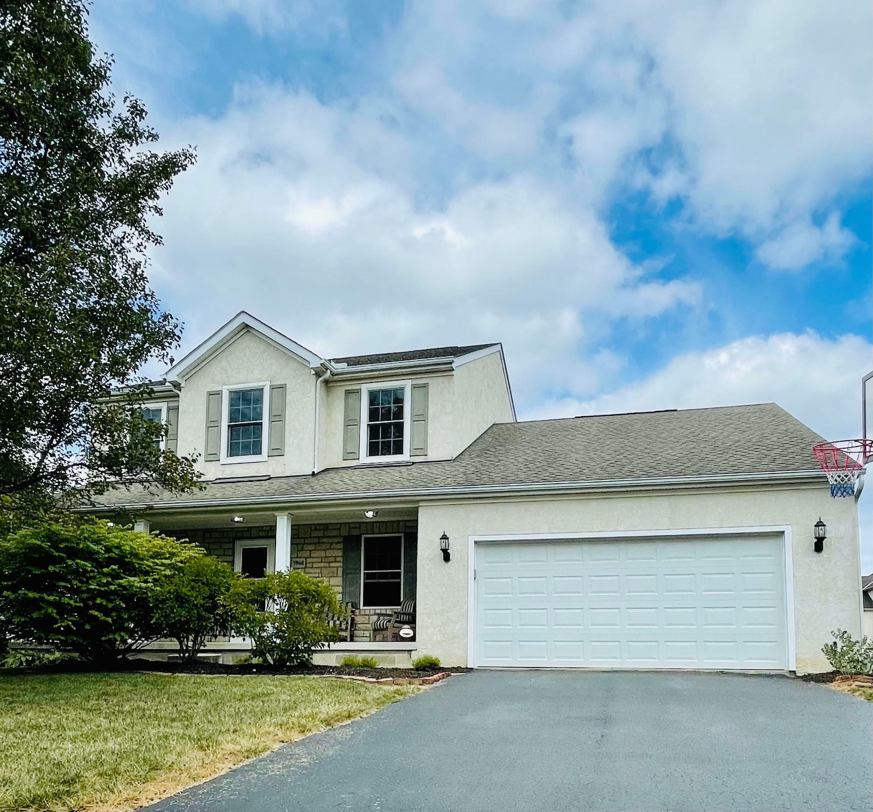 Property Photo: 5968 Pondview Court OH 43026