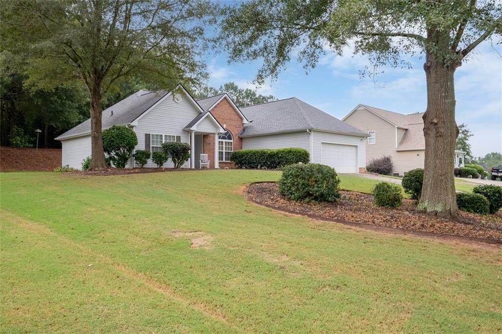 Property Photo:  1302 Baylor Drive  GA 30620 