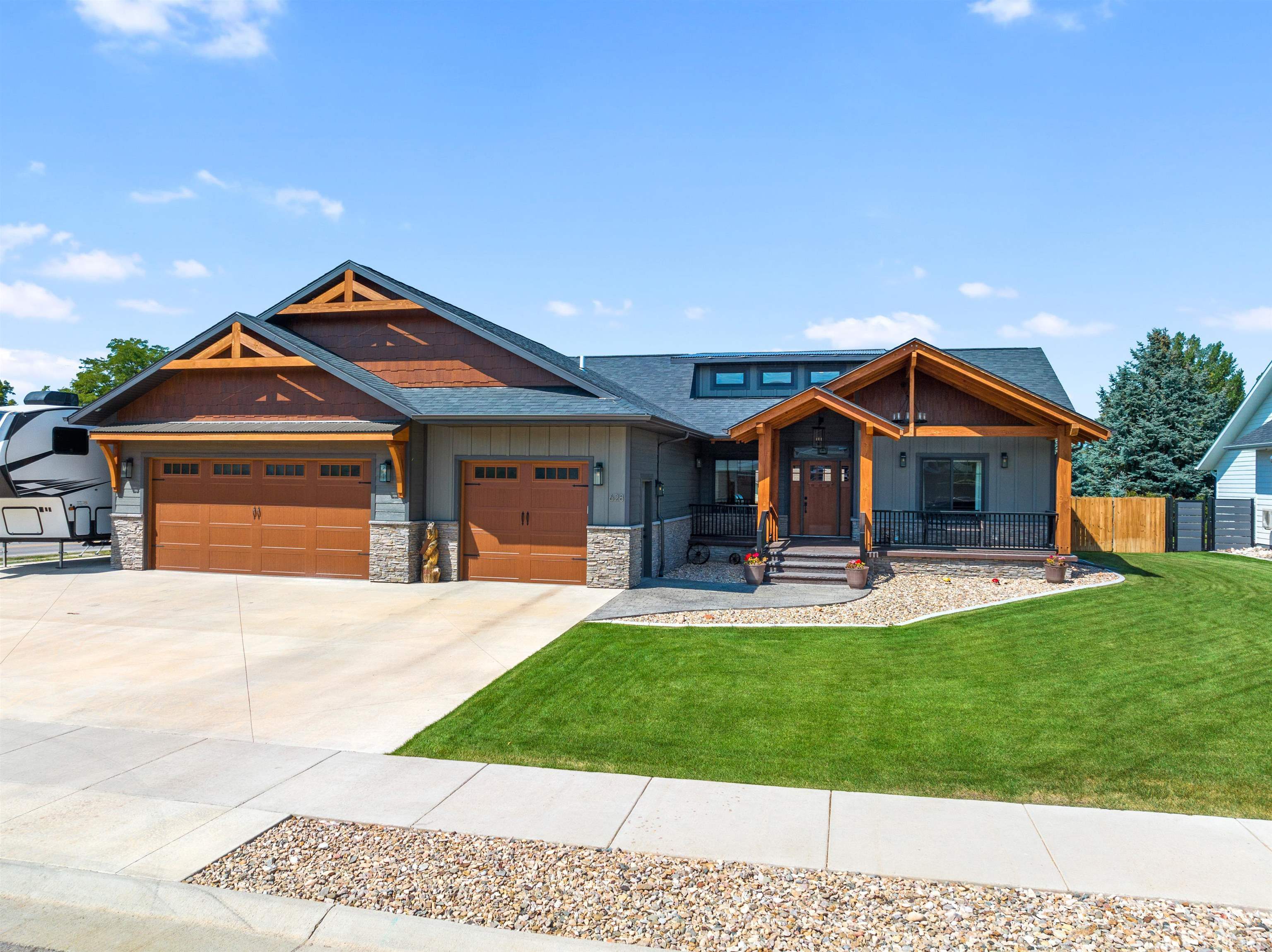 Property Photo: 628 Bridgewater Ct. SD 57783