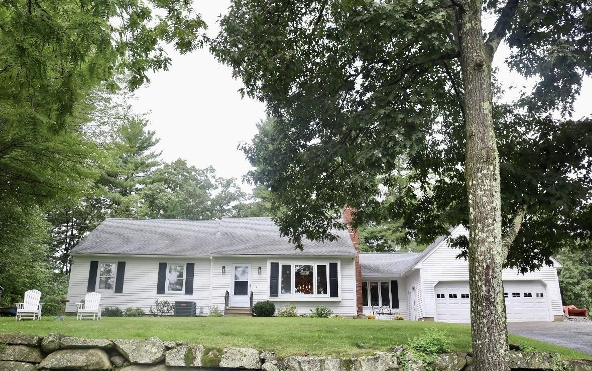 Property Photo:  122 Dunstable Road  MA 01886 