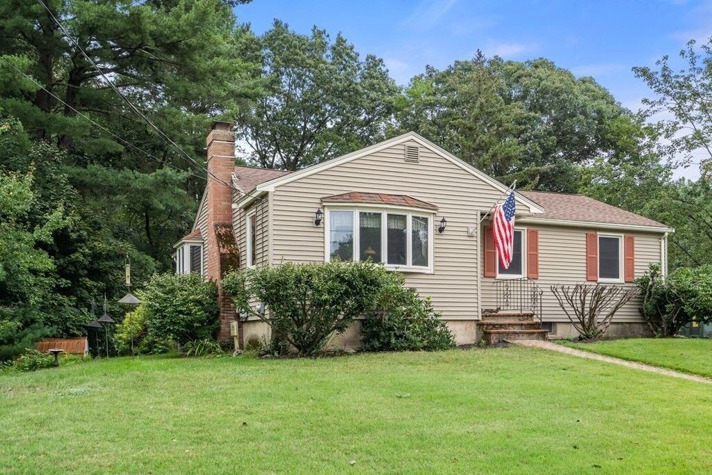 Property Photo:  24 Lindor Road  MA 01864 