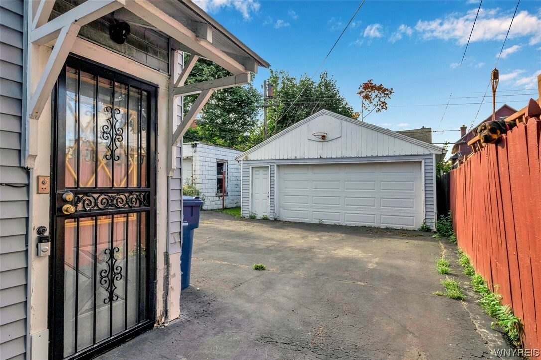 Property Photo: 183 E Delavan Avenue NY 14208