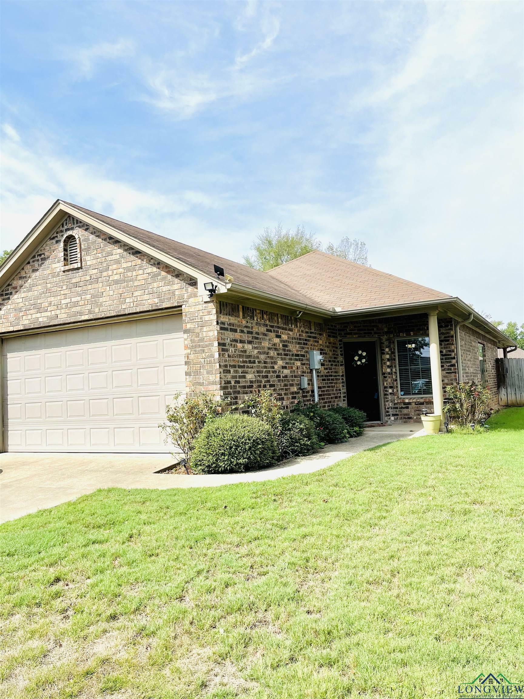 2205 Chandler Street  Kilgore TX 75662 photo