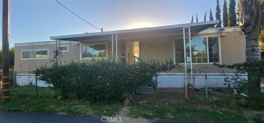 Property Photo:  8362 Redwood Ave Spc 8  CA 92335 