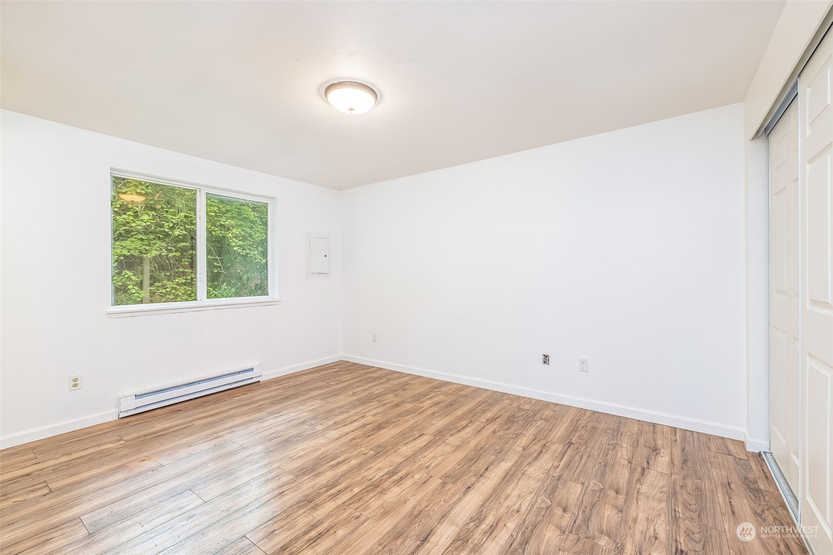 Property Photo: 2076 E 56th Street WA 98404