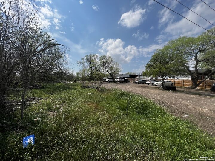 Property Photo:  602 F St  TX 78220 