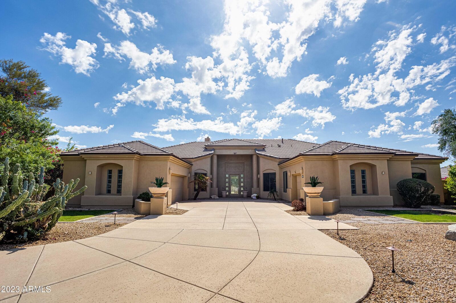 Home for sale in Scottsdale 11627 E Turquoise Avenue, Scottsdale, AZ 85259