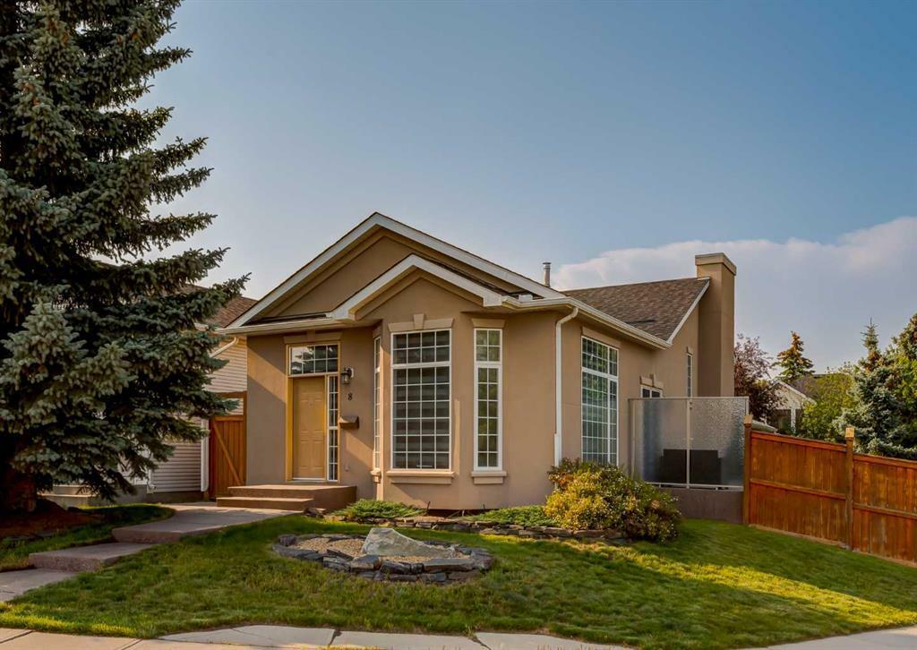 Property Photo: 8 Hidden Green Northwest AB T3A5K6