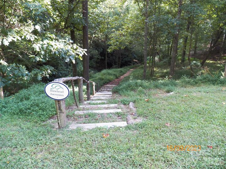 Property Photo:  270 Somersby Parkway 8  NC 28739 