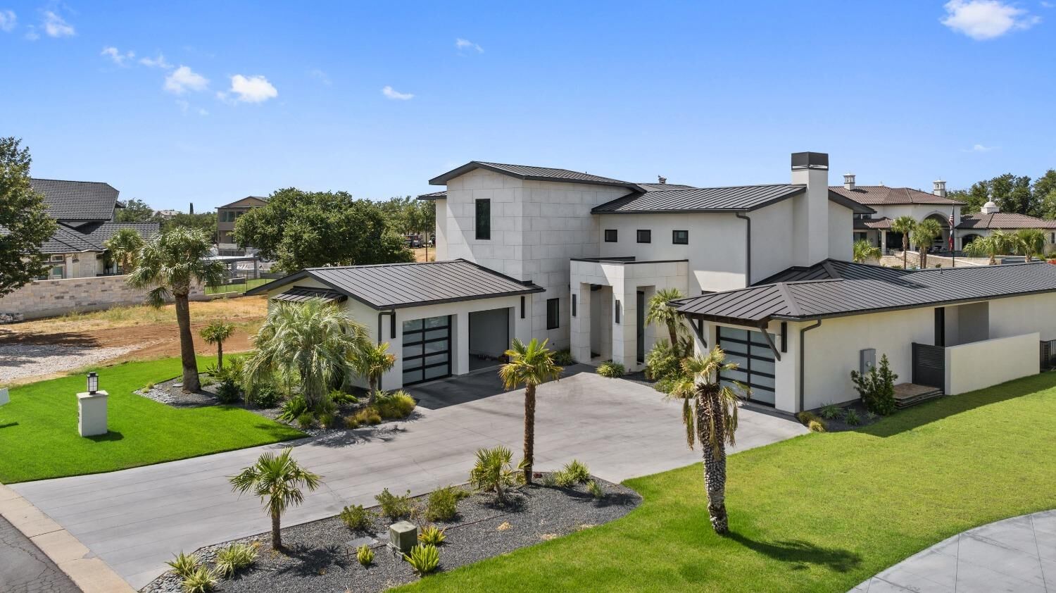 Property Photo: