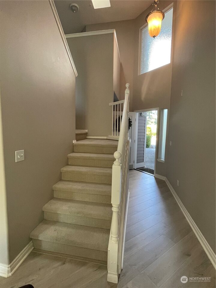 Property Photo:  14607 52nd Avenue W 612  WA 98026 