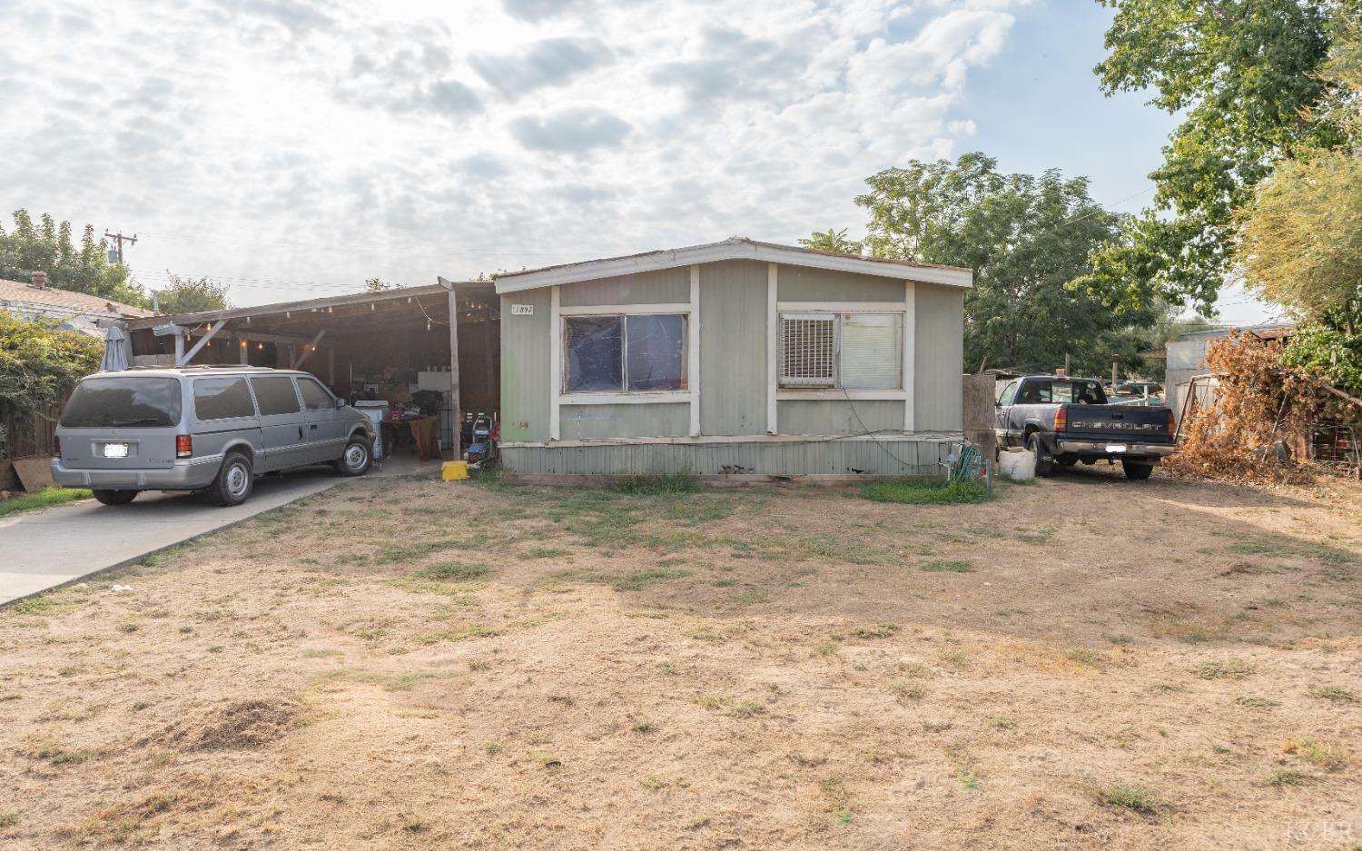 Property Photo:  11892 3rd Place  CA 93230 