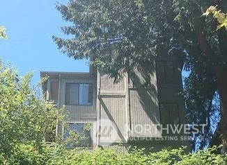 Property Photo:  2834 Patten Place W  WA 98199 