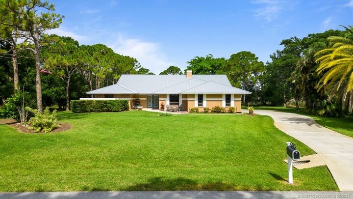 2746 NE Cypress Lane  Jensen Beach FL 34957 photo