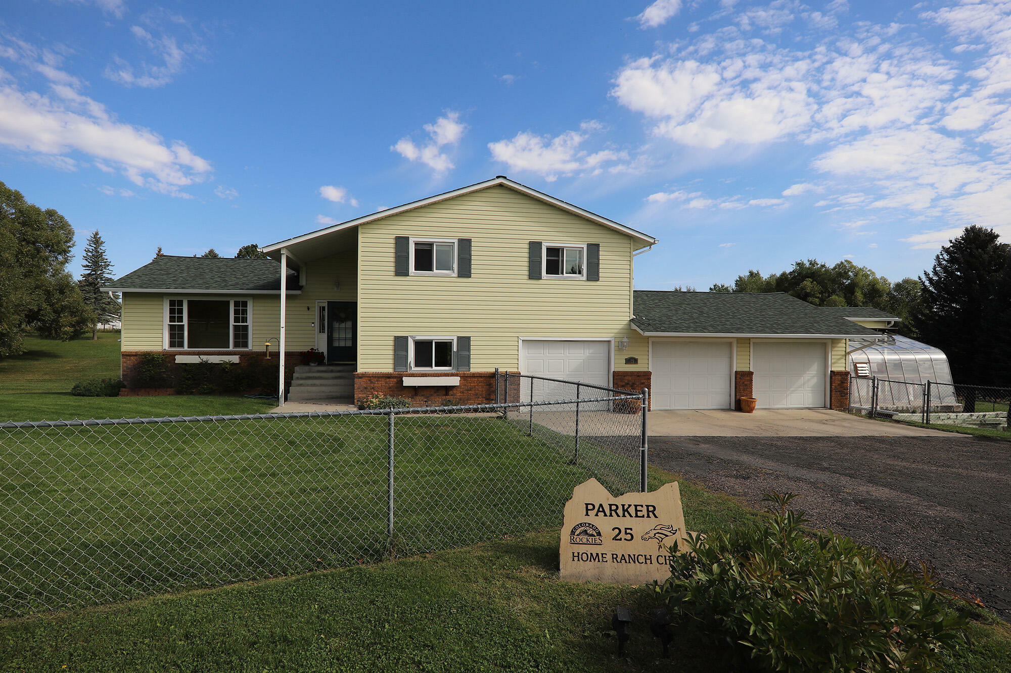 Property Photo: 25 Home Ranch Circle WY 82801