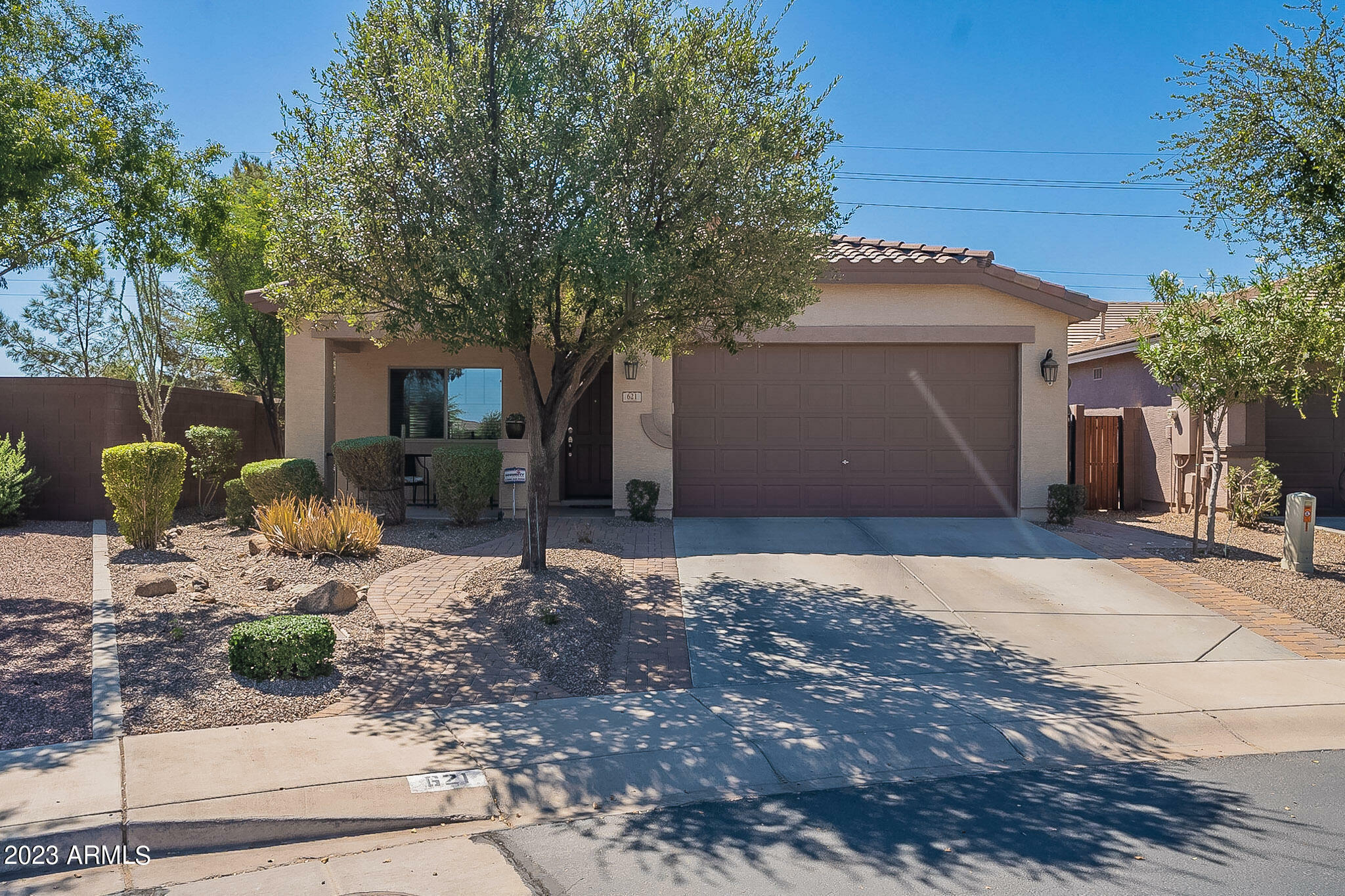 Property Photo: 621 W Trellis Road AZ 85140