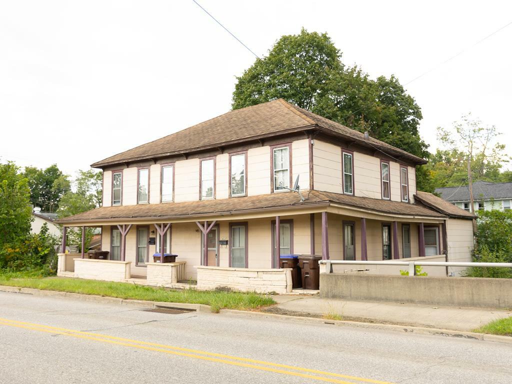 Property Photo:  420-422 E. Central Ave  PA 16354 